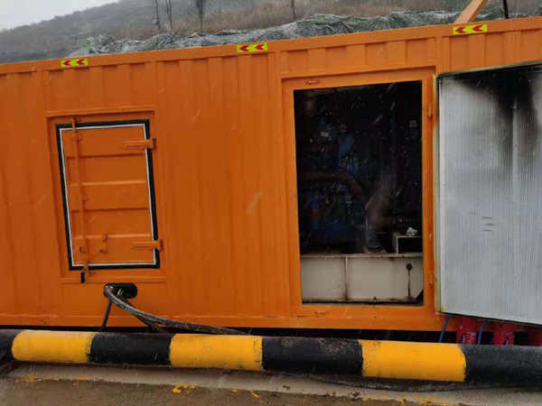 莱西发电车出租-应急柴油发电机组选什么样的比较好？