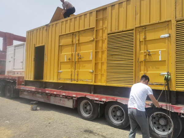 莱西除了负载情况和发动机维护，还有哪些因素会影响 200kw 柴油发电机的油耗？