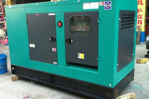 莱西如何检查机油的使用时间？